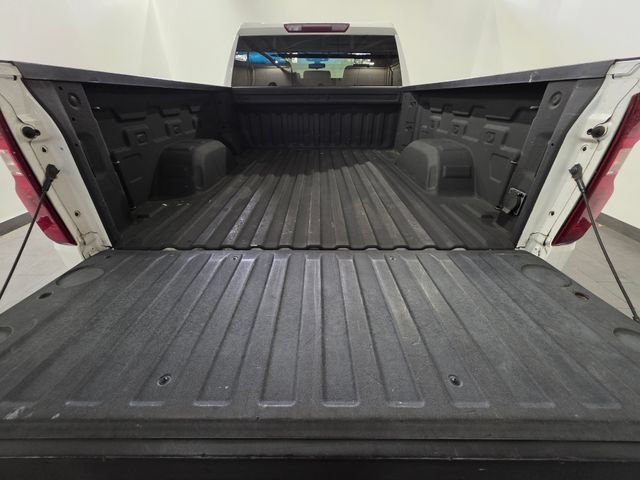 Used 2019 Chevrolet Silverado 1500 LT w/ Z71 Off-Road Package AWD/4WD image 21