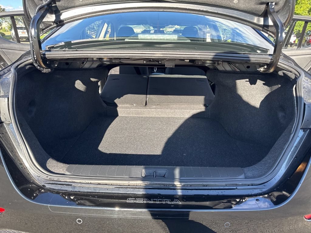 Used 2023 Nissan Sentra S FWD image 16