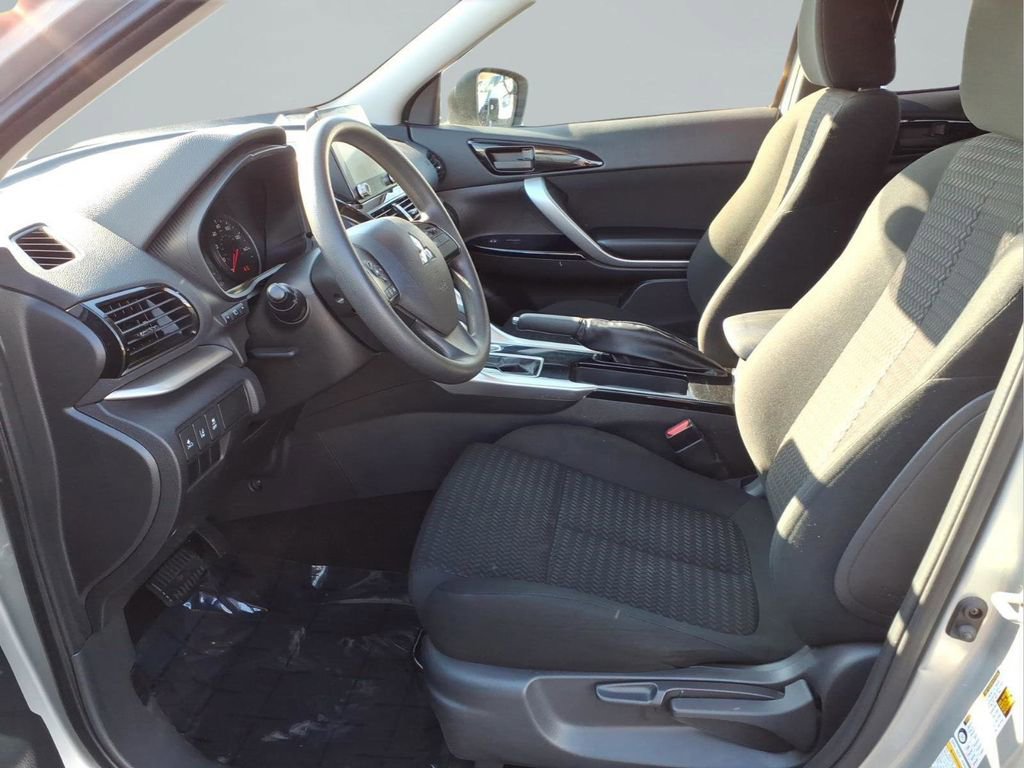 Used 2024 Mitsubishi Eclipse Cross LE image 23