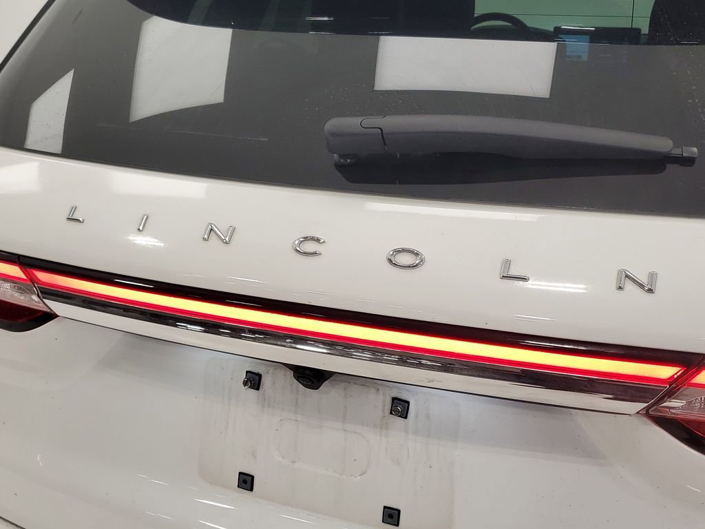 Used 2024 Lincoln Corsair AWD w/ Equipment Group 101A image 7