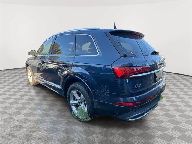 Used 2023 Audi Q7 3.0T Premium AWD/4WD image 3