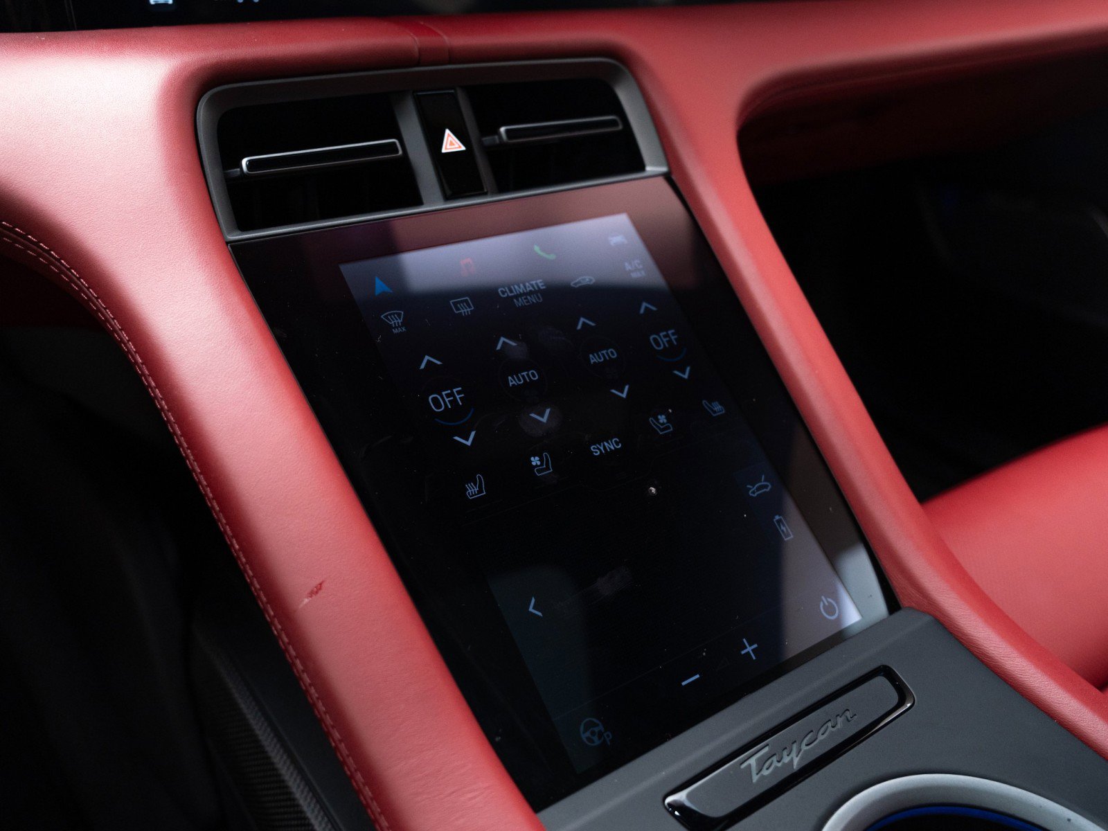 Certified 2022 Porsche Taycan Turbo S image 27