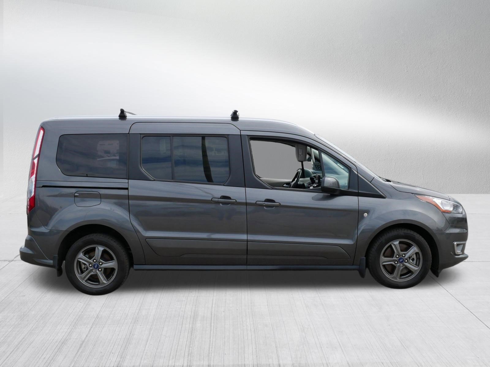 Used 2023 Ford Transit Connect Titanium w/ Trailer Tow Package FWD image 8