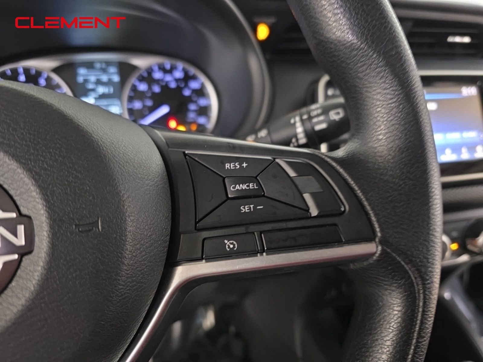 Used 2022 Nissan Kicks S image 13