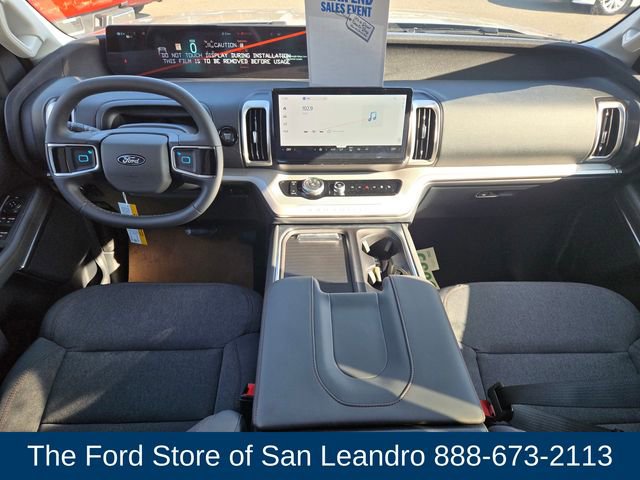 New 2025 Ford Expedition Max Active image 13