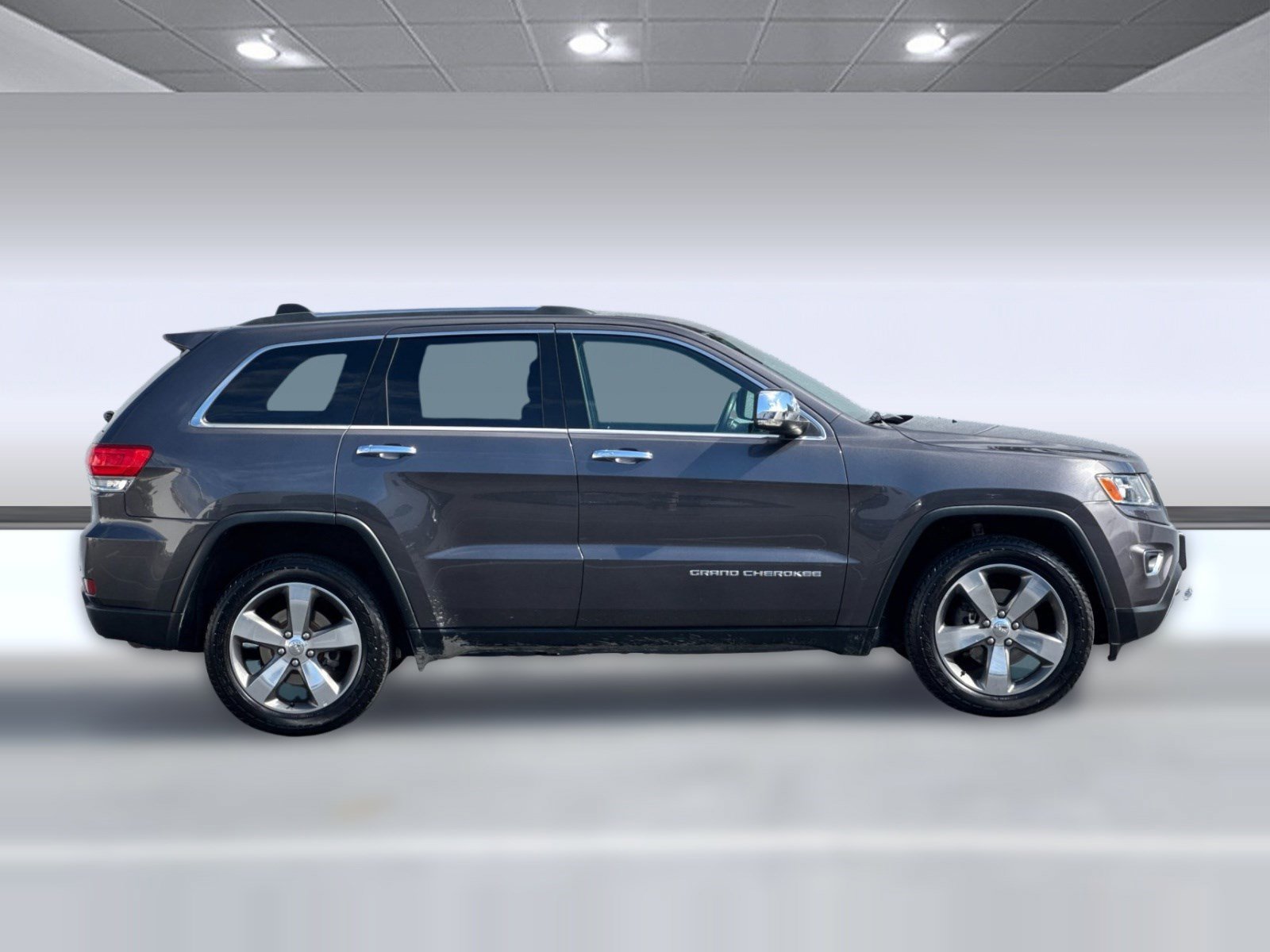 Used 2016 Jeep Grand Cherokee Limited image 8