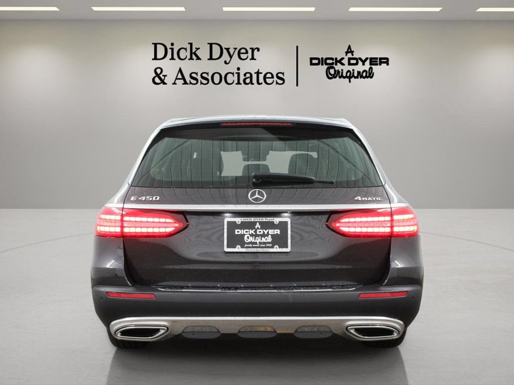 Used 2023 Mercedes-Benz E 450 4MATIC All-Terrain Wagon image 10