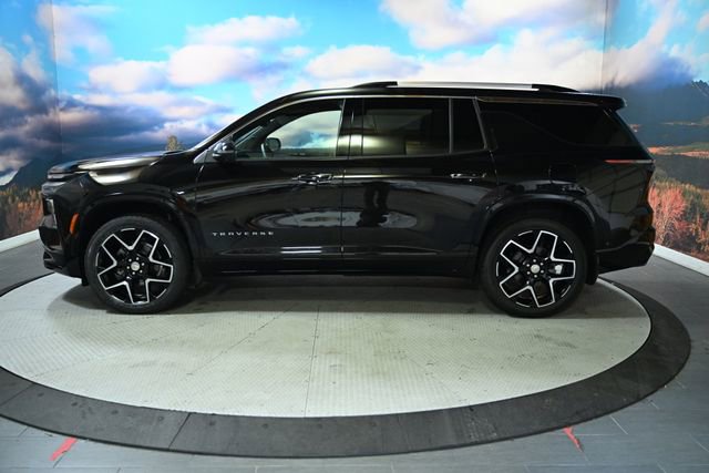 Used 2026 Chevrolet Traverse High Country w/ LPO, Floor Liner Package image 5