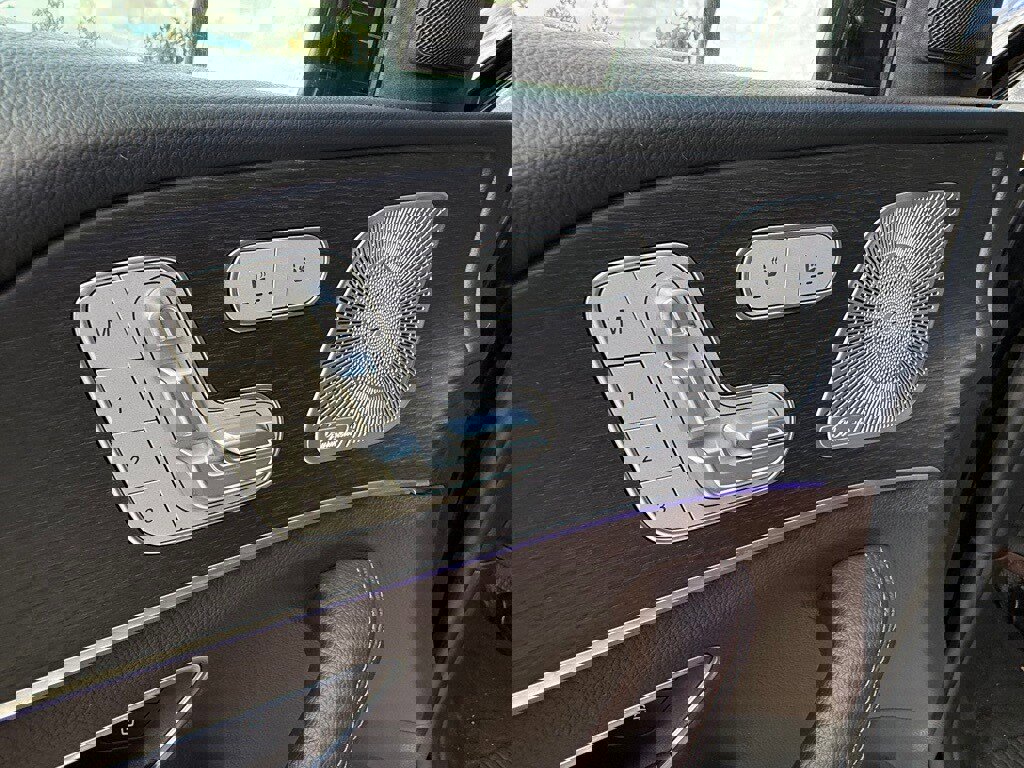 Used 2021 Mercedes-Benz GLE 350 image 22