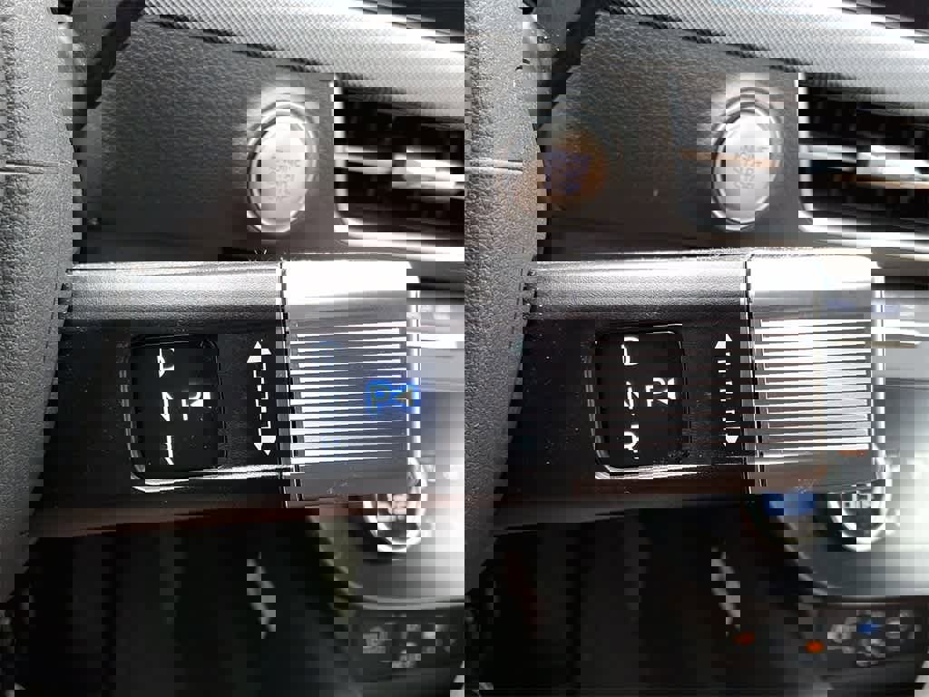 Used 2025 Hyundai Sonata Limited image 14