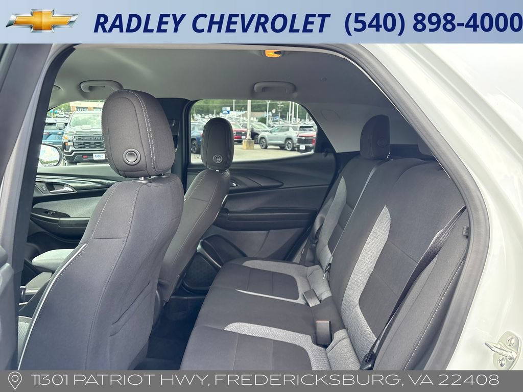 Certified 2025 Chevrolet TrailBlazer LT AWD/4WD image 12