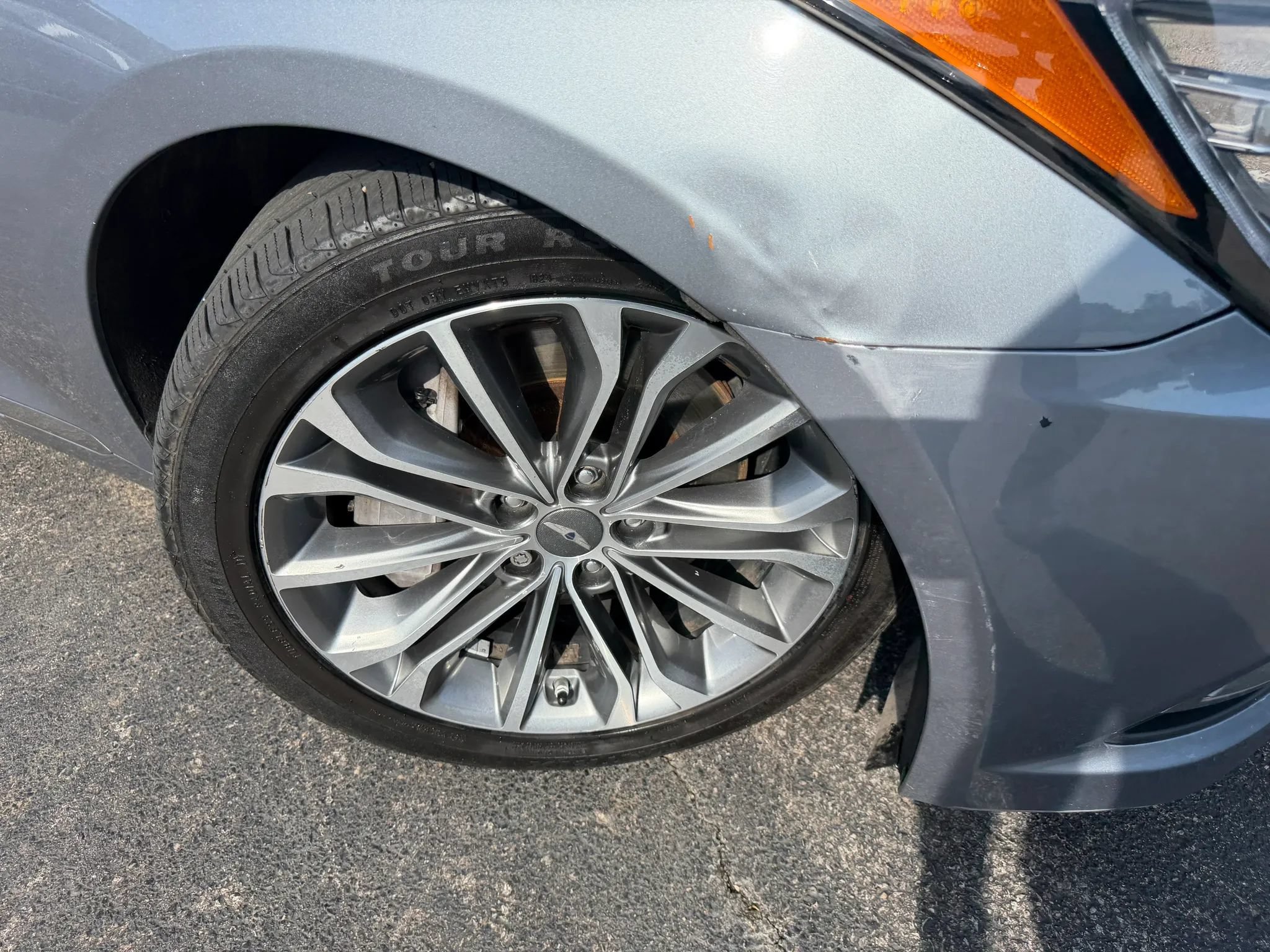 Used 2016 Hyundai Genesis 3.8 w/ Option Group 04 AWD/4WD image 50