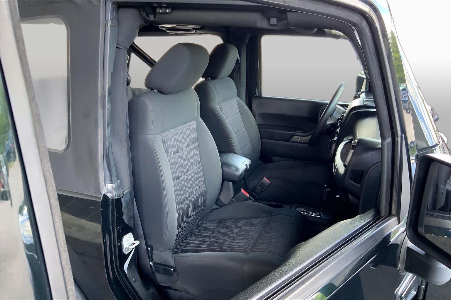 Used 2012 Jeep Wrangler Sport AWD/4WD image 8