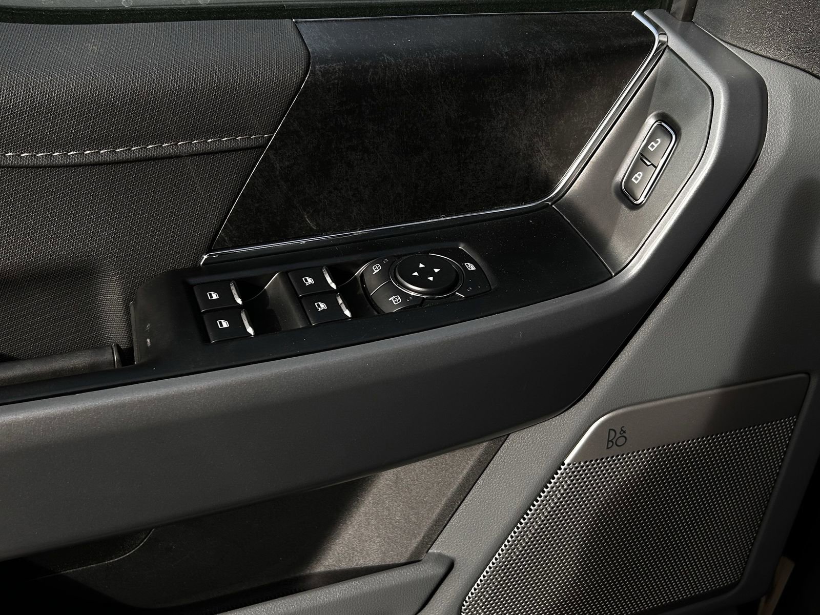 New 2025 Ford F150 Lightning Flash image 20