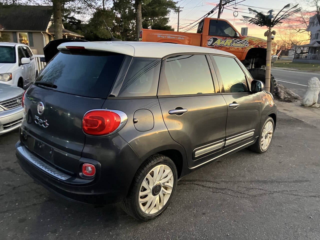 Used 2014 FIAT 500L Lounge FWD image 7