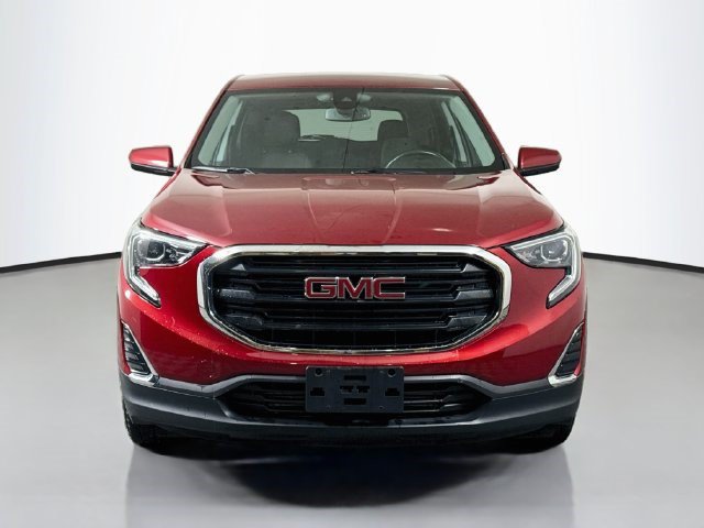 Used 2020 GMC Terrain SLE FWD image 2