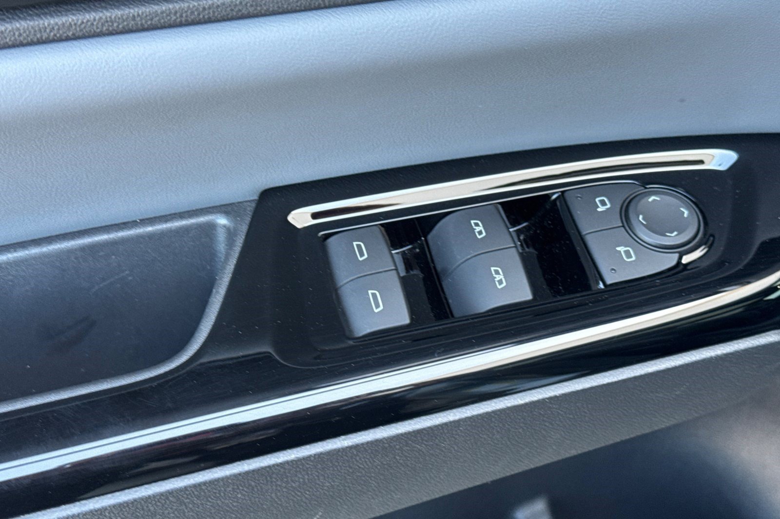 Used 2024 Honda Prologue Touring image 13