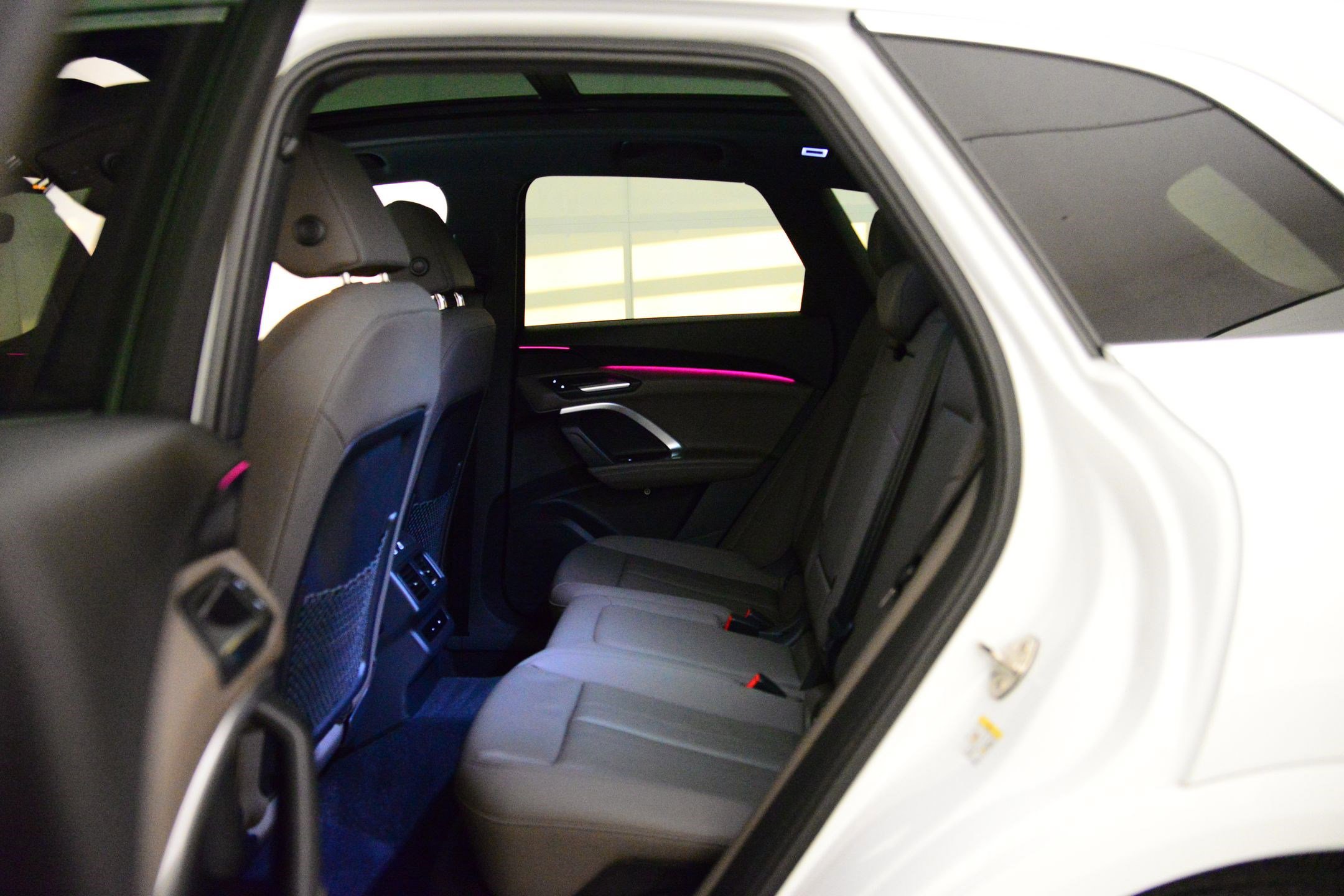 Certified 2025 Audi Q5 Premium w/ Convenience Package image 11