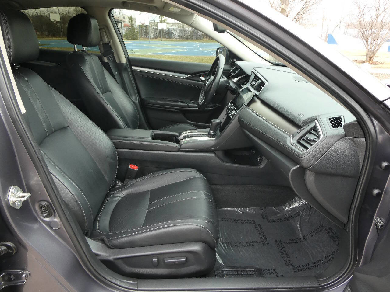 Used 2016 Honda Civic Touring image 29