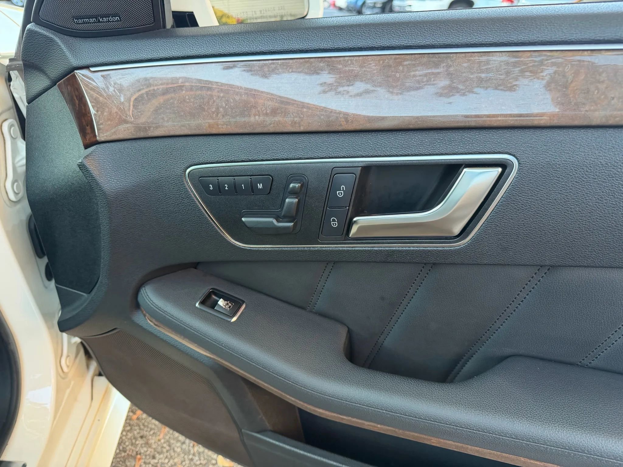 Used 2012 Mercedes-Benz E 350 4MATIC Sedan image 39