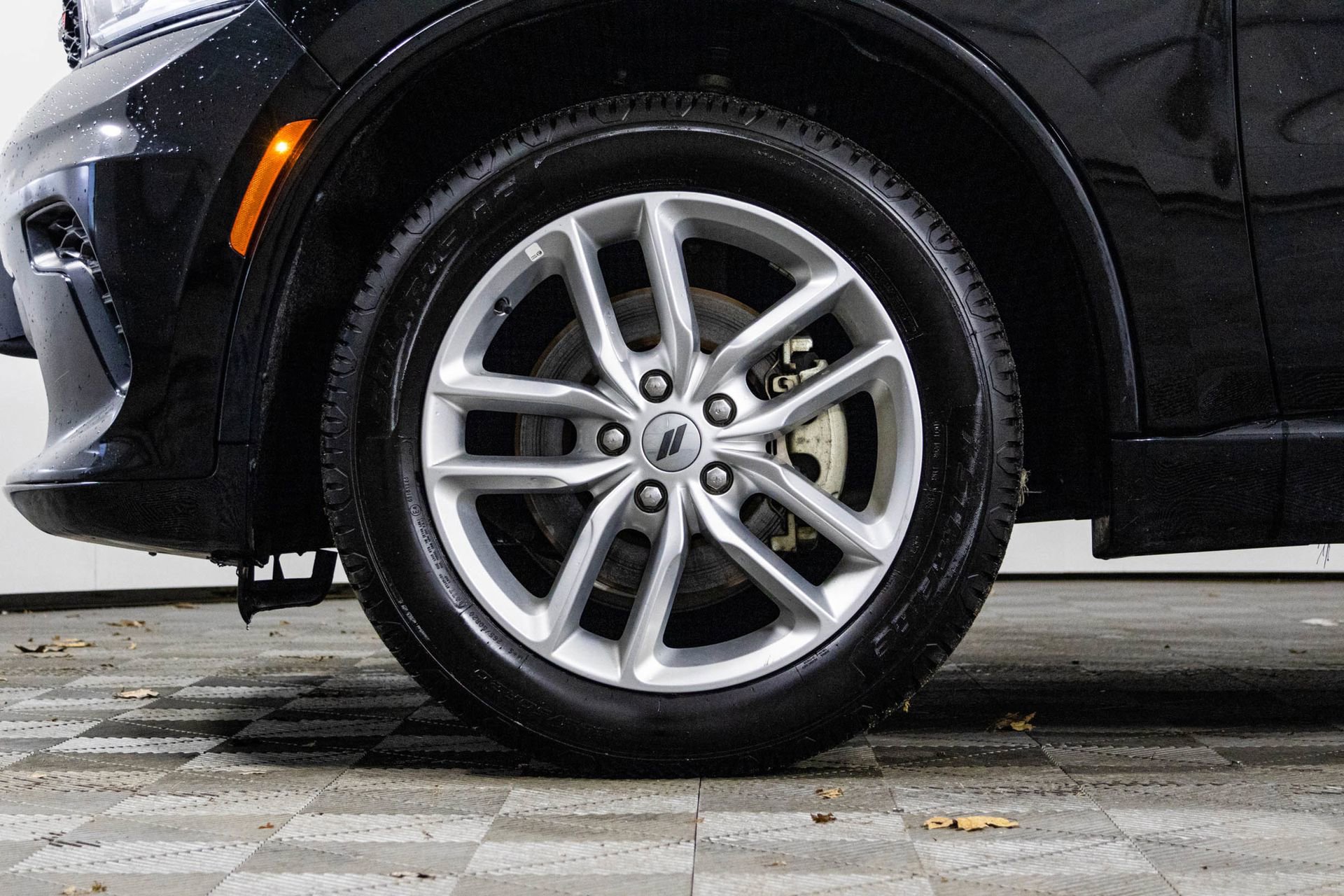 Used 2023 Dodge Durango GT image 43