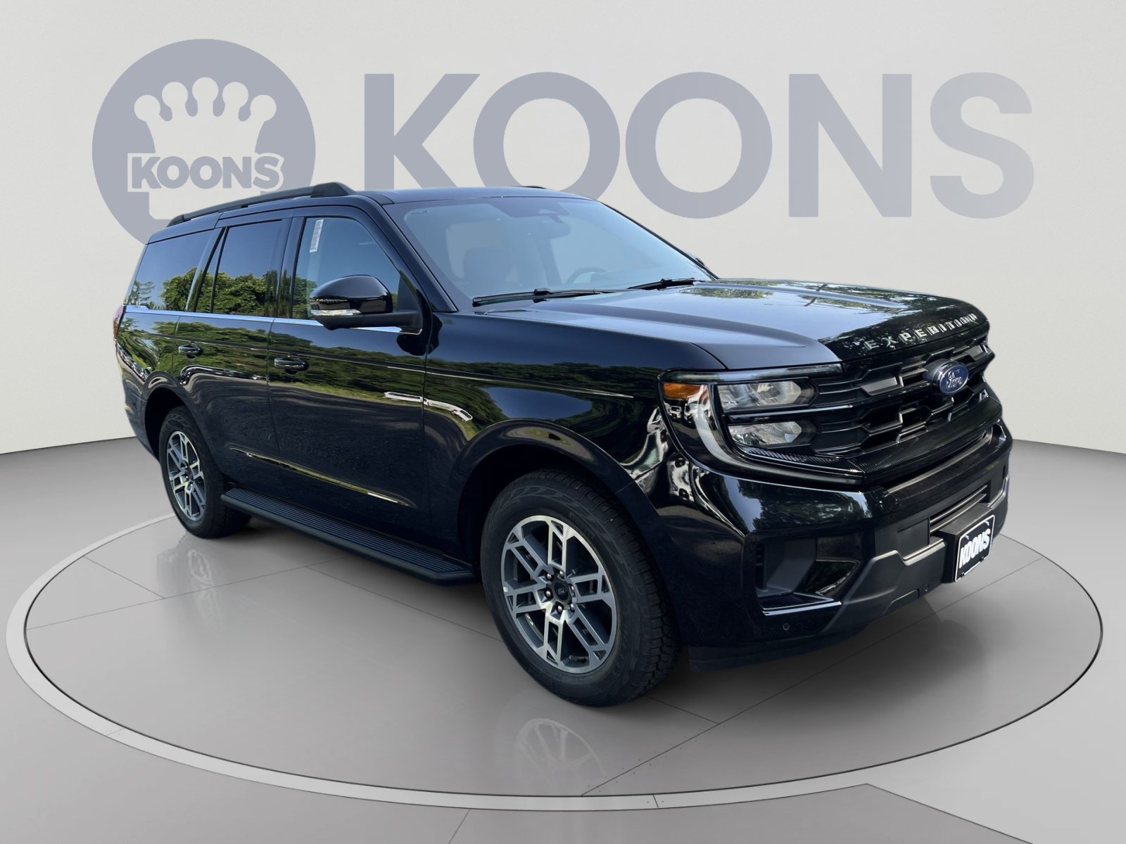 New 2026 Ford Expedition Active AWD/4WD image 2
