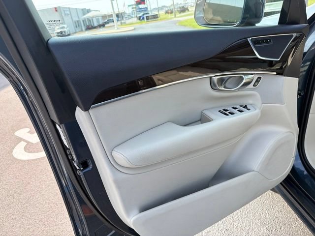 Used 2019 Volvo XC90 T6 Momentum w/ Advanced Package AWD/4WD image 10