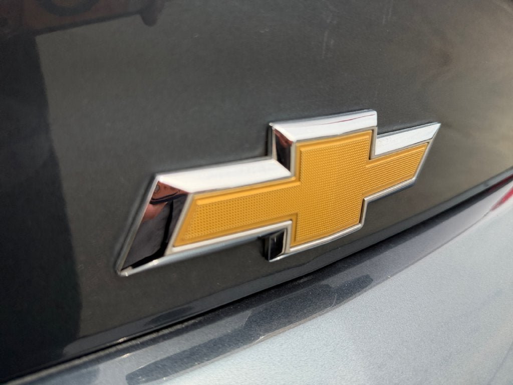 Used 2022 Chevrolet Camaro LS RWD image 35