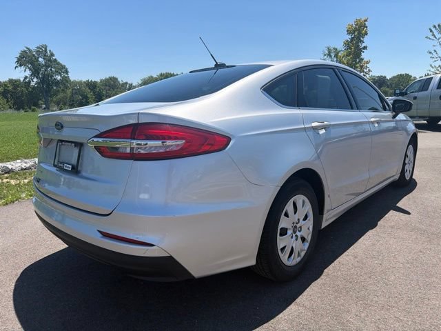 Used 2019 Ford Fusion S FWD image 7