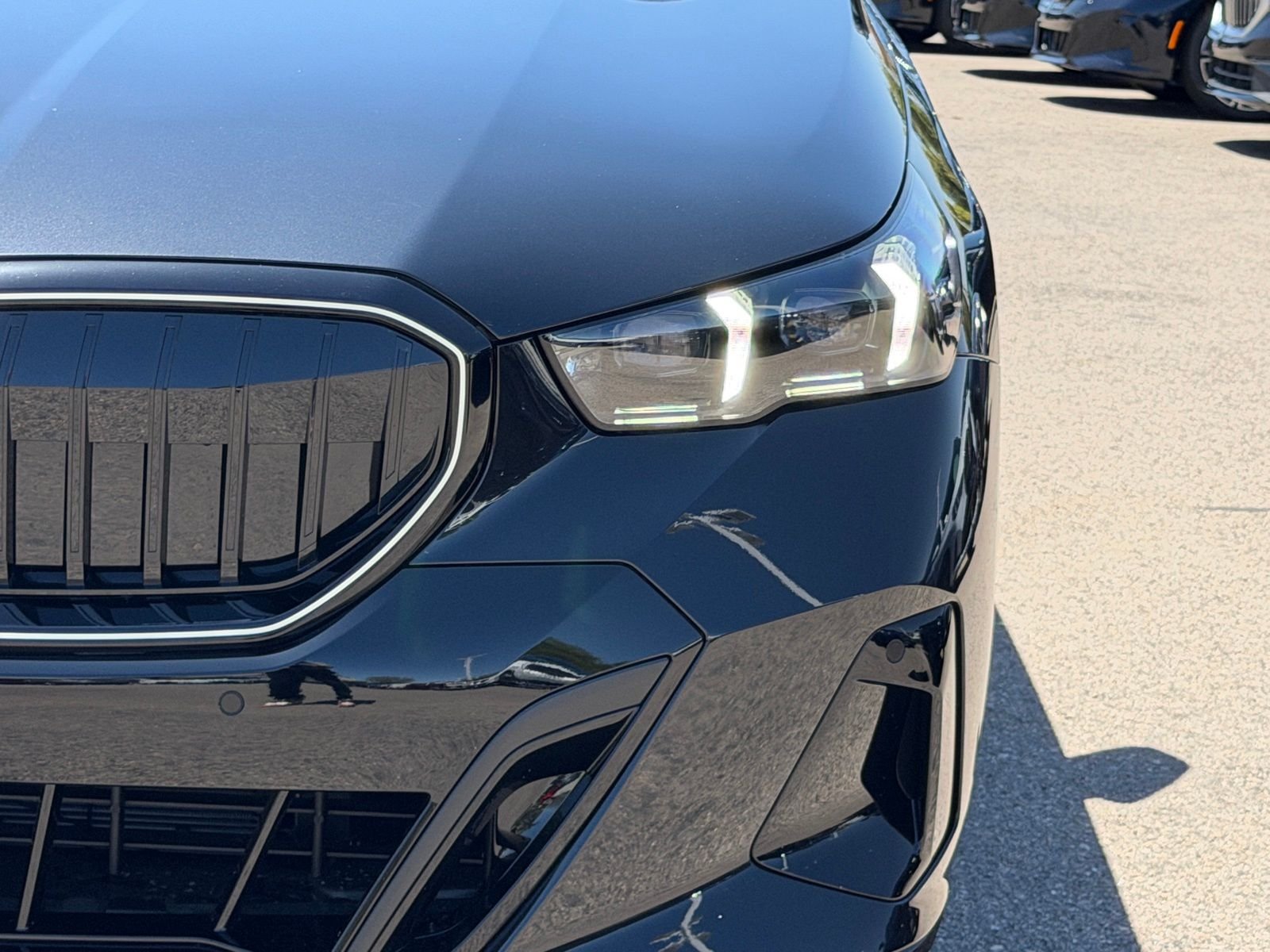 New 2026 BMW 530i RWD image 13
