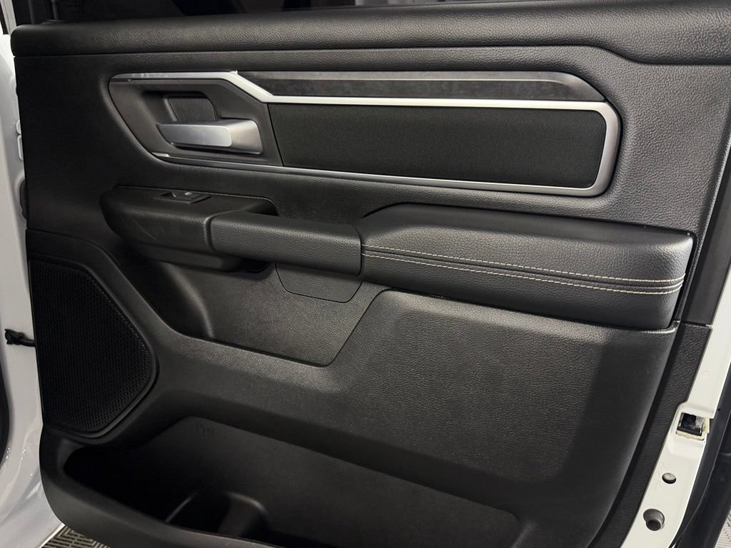 Used 2024 RAM 1500 Big Horn RWD image 27