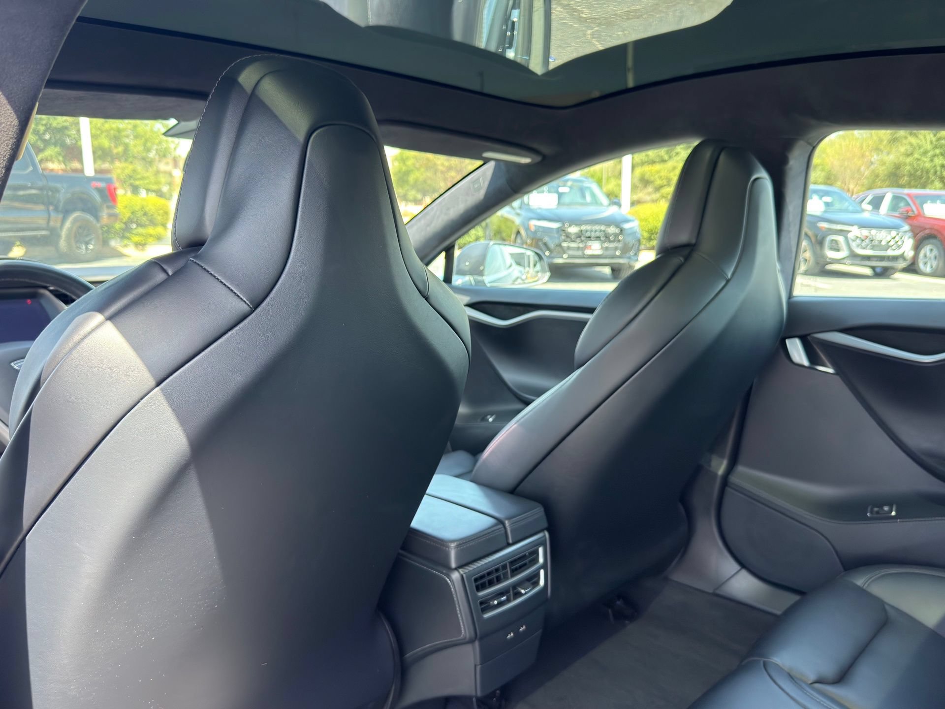 Used 2020 Tesla Model S Performance AWD/4WD image 27