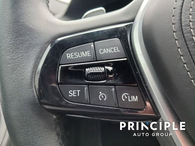 New 2023 BMW 530i w/ Convenience Package image 25