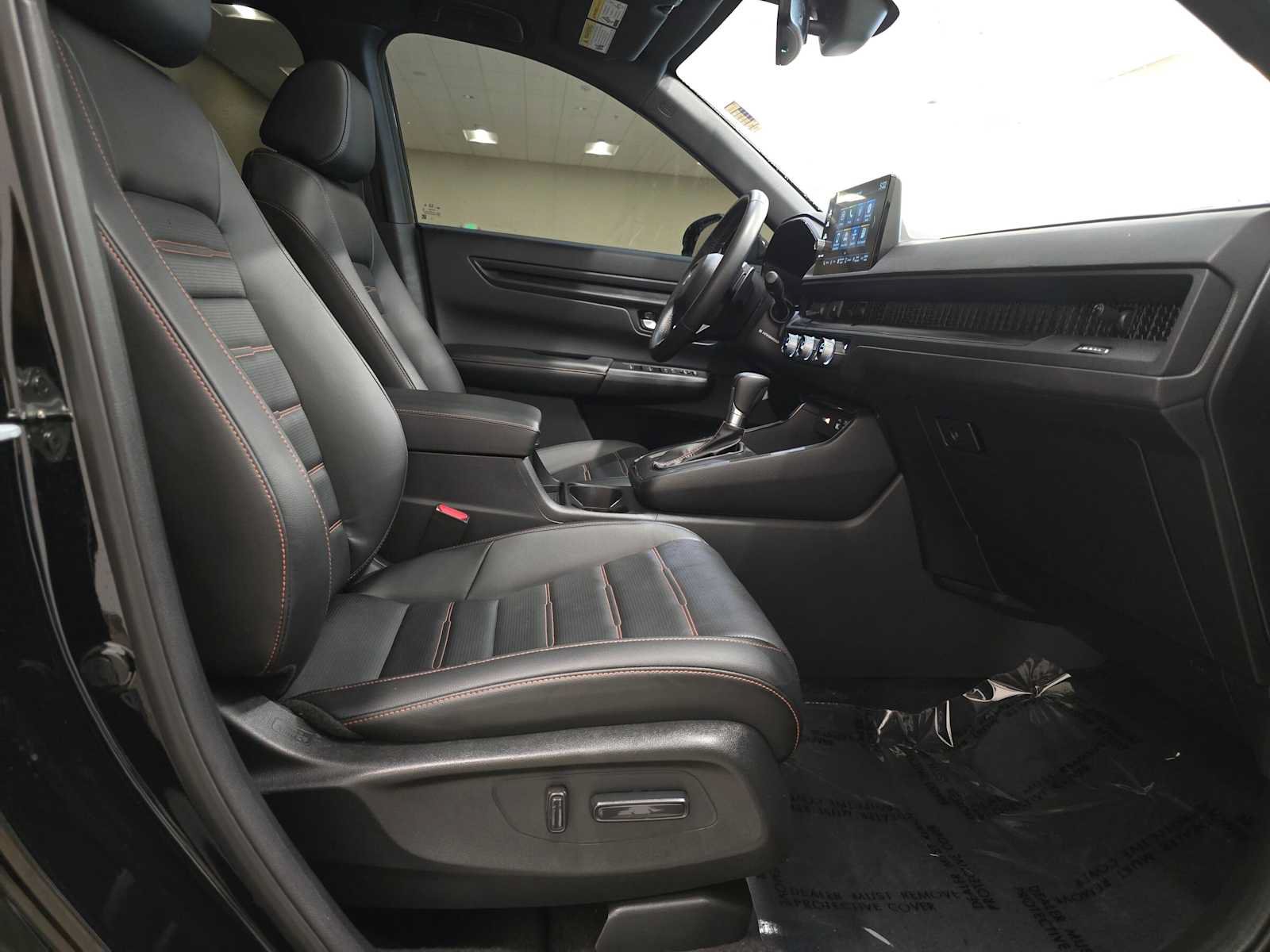 Used 2025 Honda CR-V Sport-L image 29