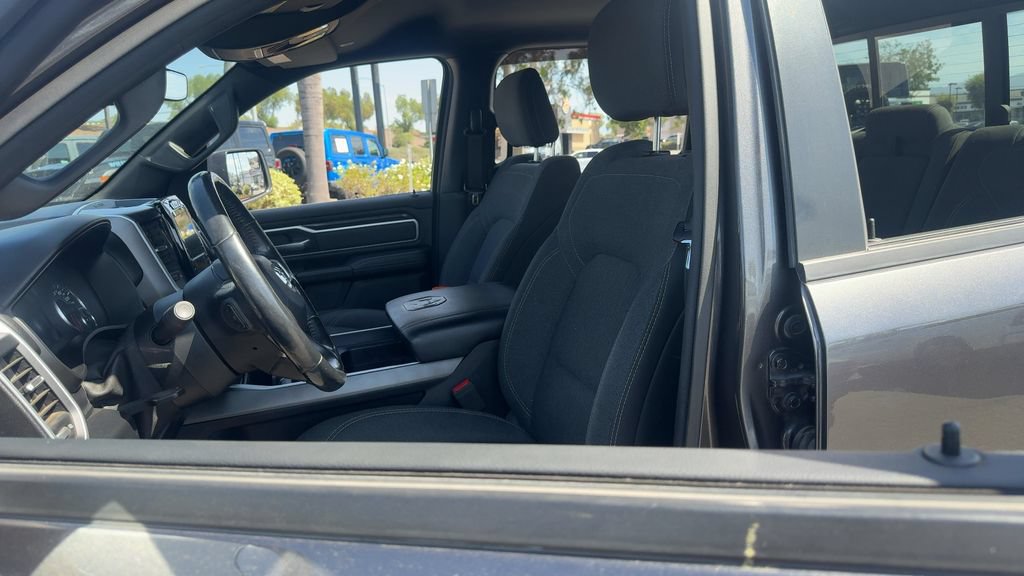 Used 2020 RAM 1500 Big Horn AWD/4WD image 11