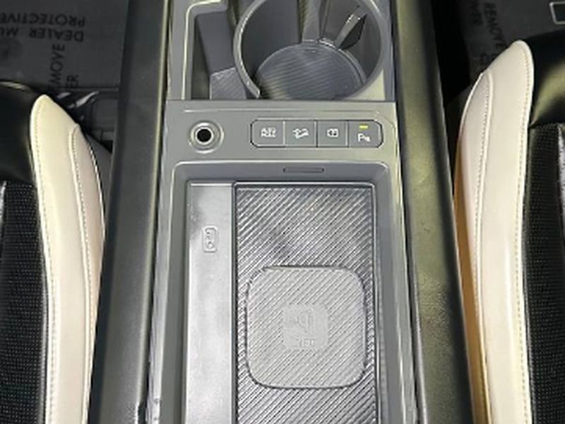Used 2024 Kia EV9 GT-Line AWD/4WD image 35