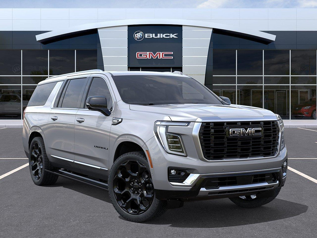New 2026 GMC Yukon XL Denali w/ Denali Reserve Package AWD/4WD image 7