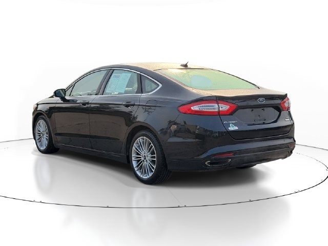 Used 2013 Ford Fusion SE FWD image 3