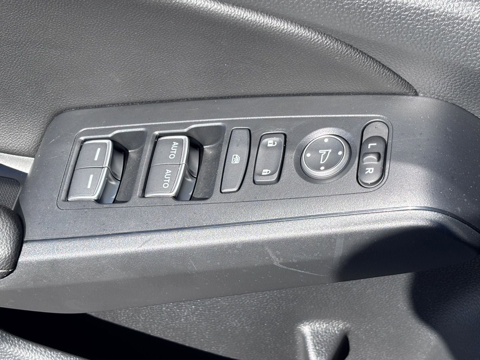 Certified 2024 Honda Civic EX-L image 18