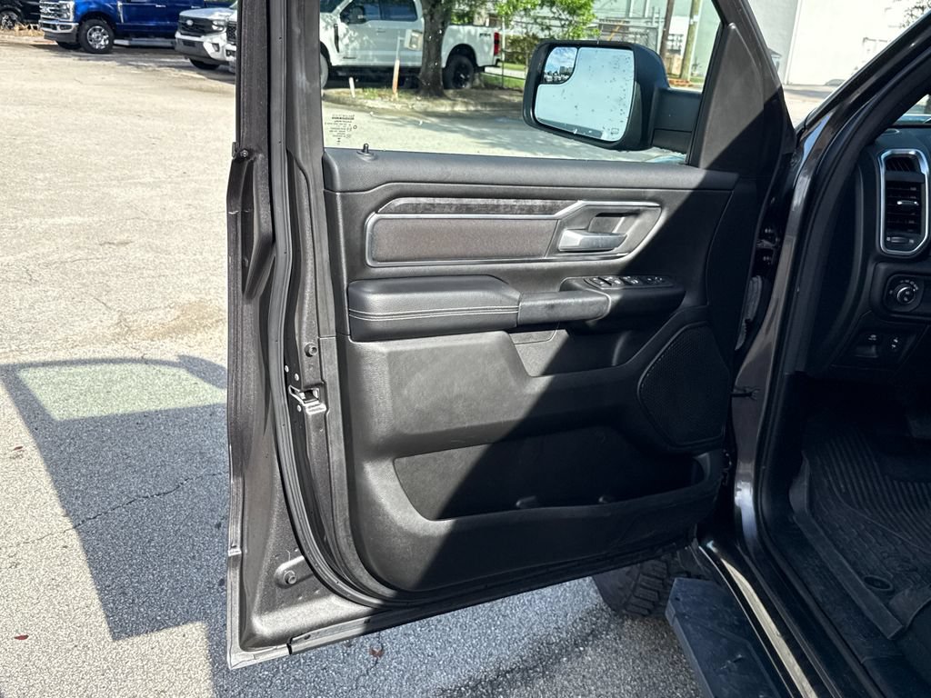 Used 2024 RAM 1500 Big Horn AWD/4WD image 12