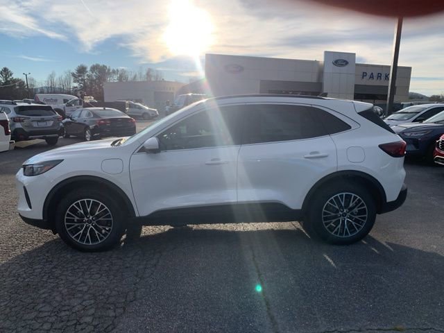 New 2026 Ford Escape SE w/ PHEV Premium Package image 5
