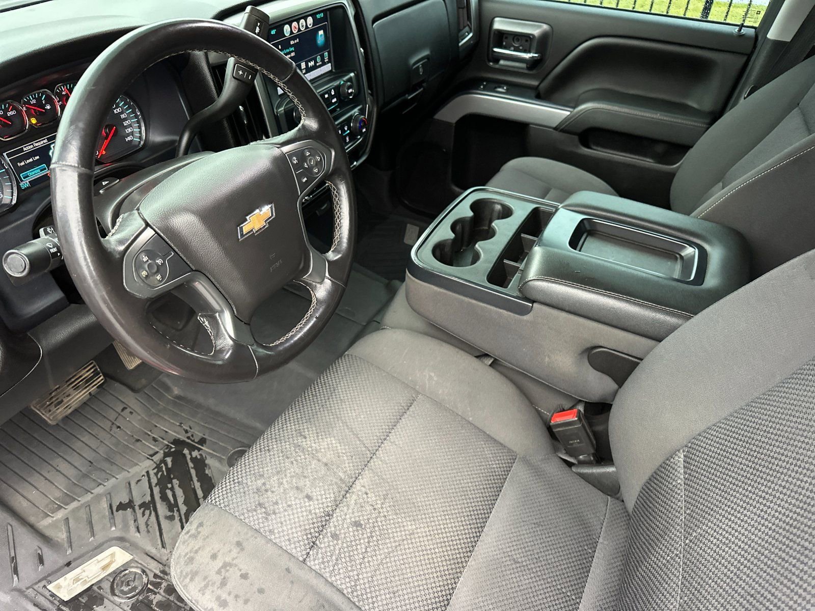 Used 2018 Chevrolet Silverado 1500 LT w/ All Star Edition image 9