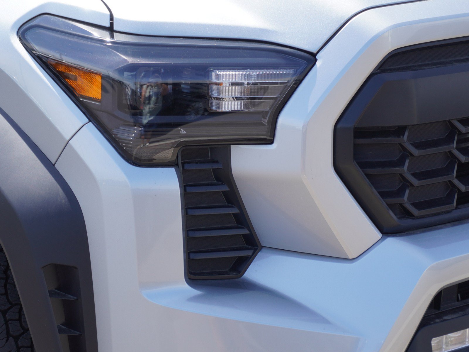 New 2026 Toyota Tacoma SR5 RWD image 3