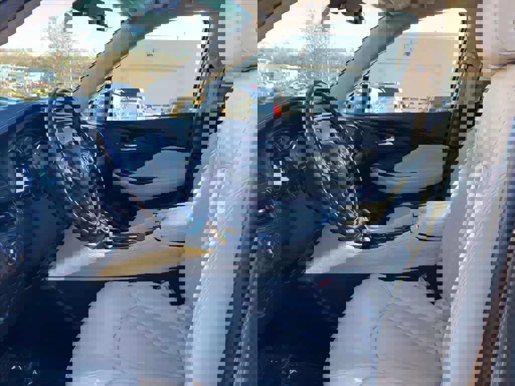 Used 2017 Buick Envision Essence image 13