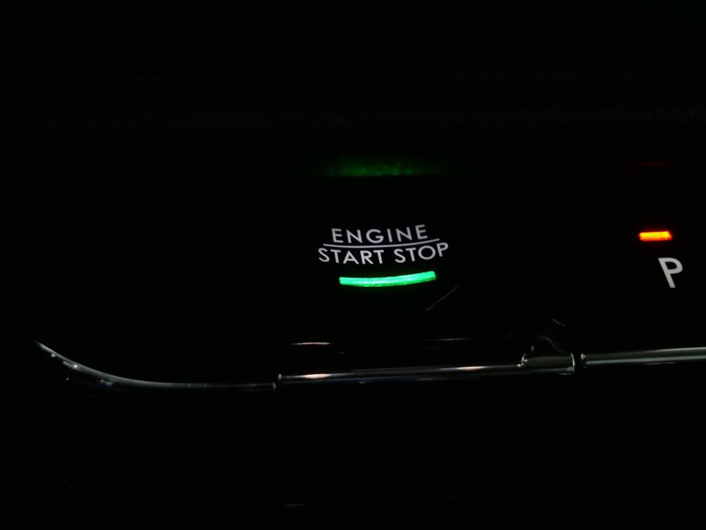 Used 2023 Lincoln Corsair Reserve w/ Towing Package image 20