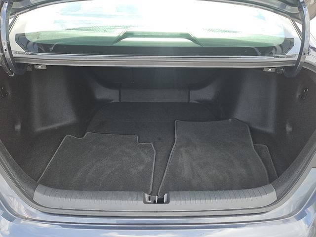 Used 2025 Honda Accord SE image 6