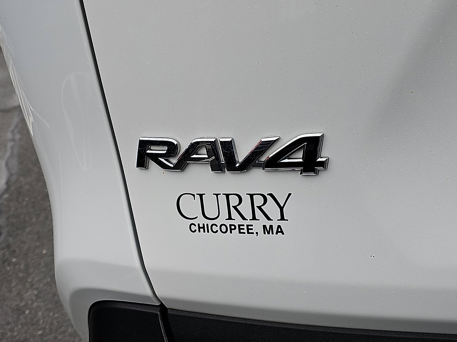 Used 2024 Toyota RAV4 XLE image 31
