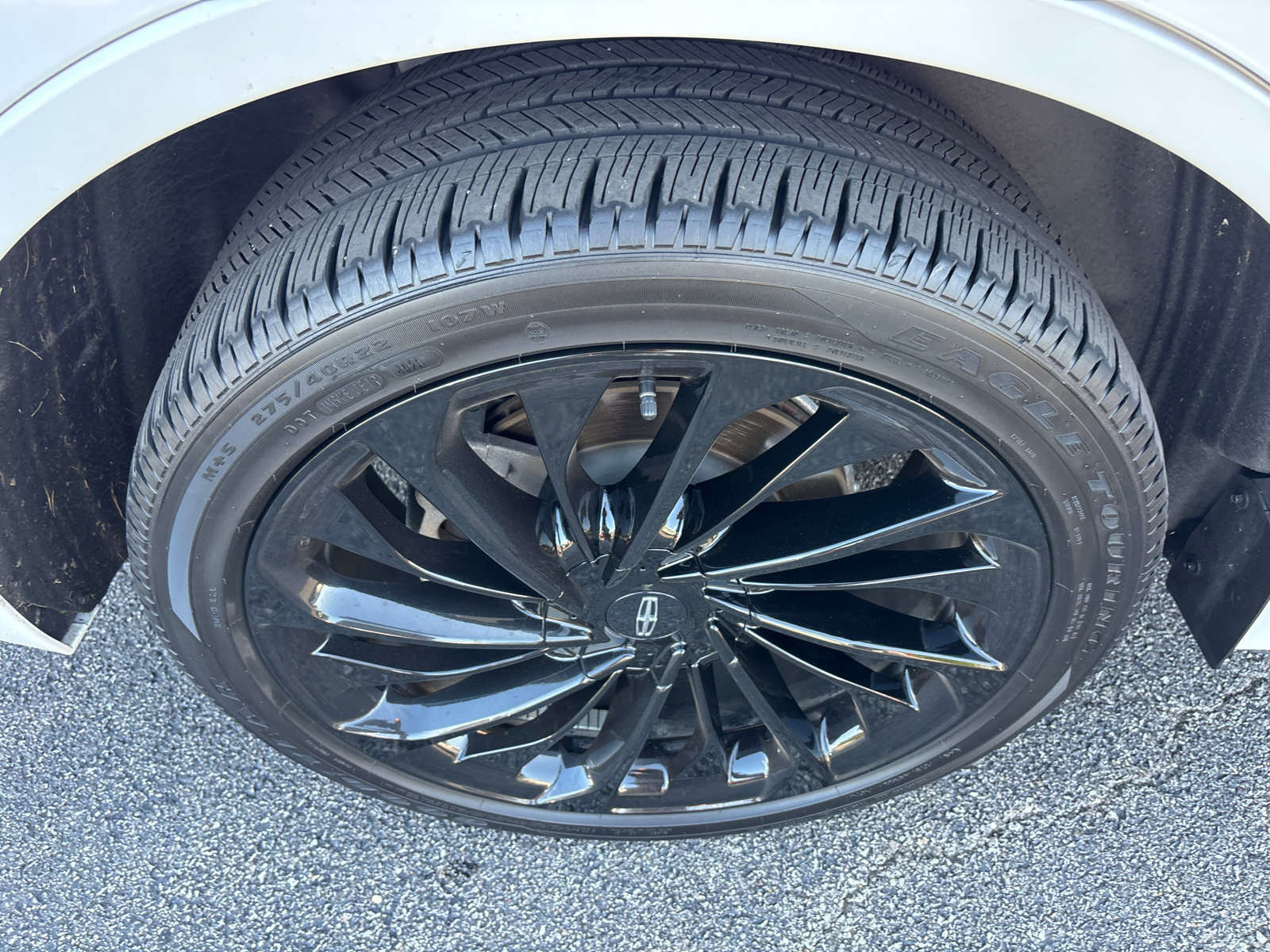 Certified 2024 Lincoln Aviator Black Label w/ Jet Package AWD/4WD image 10