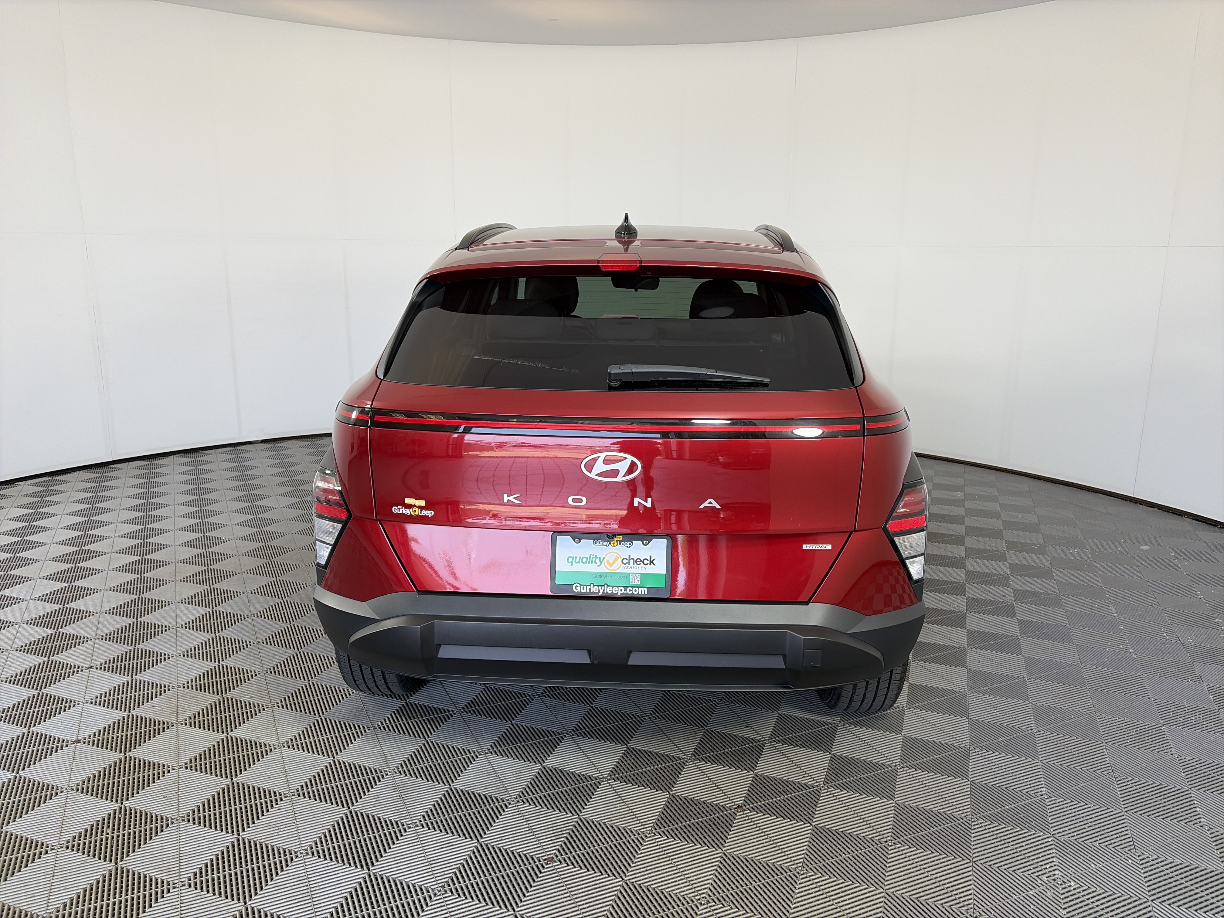 Used 2024 Hyundai Kona SEL AWD/4WD image 9