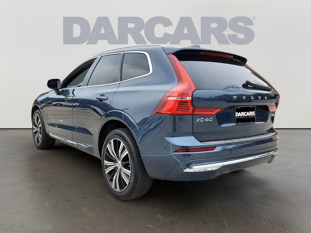 Used 2022 Volvo XC60 B5 Inscription w/ Climate Package image 4
